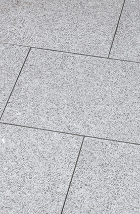 Terrassenplatten_Granit_BRAVO Terrassenplatten_Granit_BRAVO