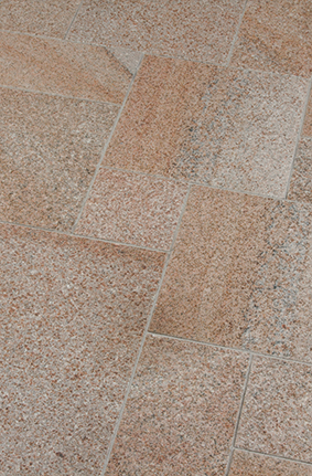 Terrassenplatten_Granit_SOL_satiniert